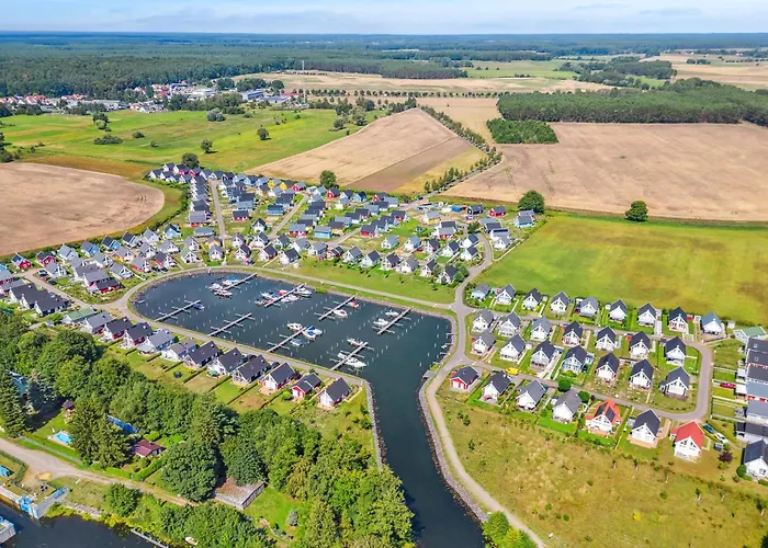Nice Home In Zerpenschleuse With House Sea View